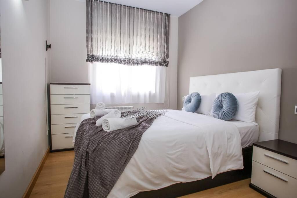 Al46 - Moderno Playa Fenals Appartement